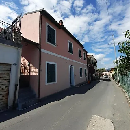 Casa Denegri Apartment